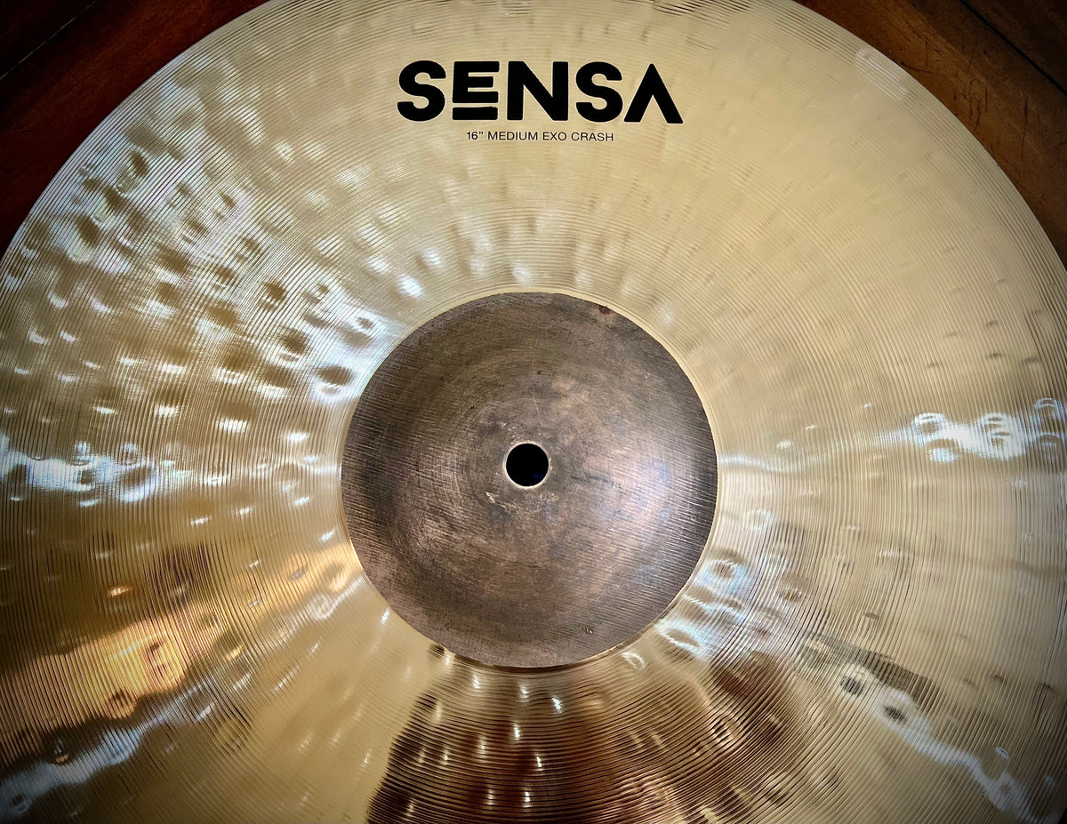 Stagg 16” Sensa Exo Hand Hammered Medium Crash Cymbal – DrumPickers