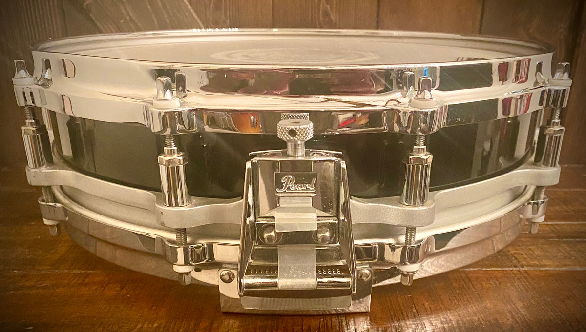 Pearl 14x5” Duoluxe Pearl Inlaid Chrome Over Brass Snare Drum – DrumPickers