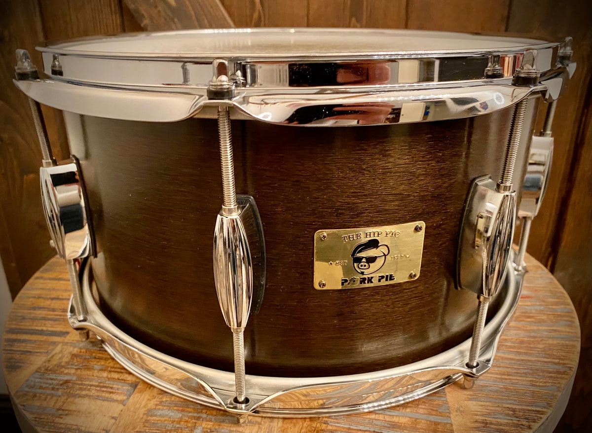 Pork pie hip store pig snare