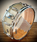 Slingerland Vintage 1977 Artist Model 14x5.5” Snare Drum in Silver Sparkle