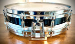 Pearl 14x4” Free Floating Snare Drum in Piano Black Gloss