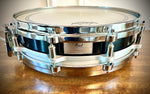 Pearl 14x4” Free Floating Snare Drum in Piano Black Gloss