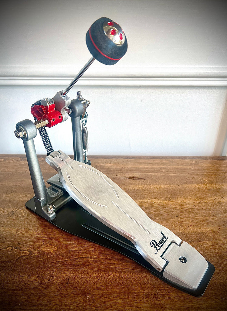 Pearl P1030R Eliminator Solo Red Cam Single Bass Drum Pedal – DrumPickers