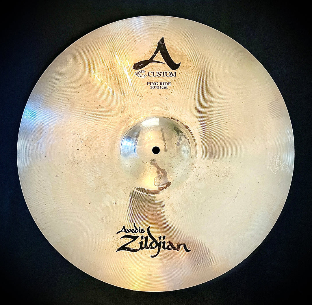 シンメトリカ 94814A49-F121-4F34-9B86-