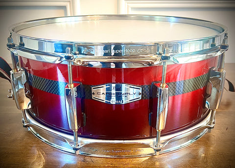 Pearl 14x5.5” Carbonply Mahogany Snare Drum in Scarlet Fade