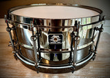 Ludwig Universal Black Brass Snare Drum - 6.5 inches x 14 inches