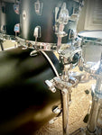 Ludwig NeuSonic 4-Pc Drum Kit in Black Velvet