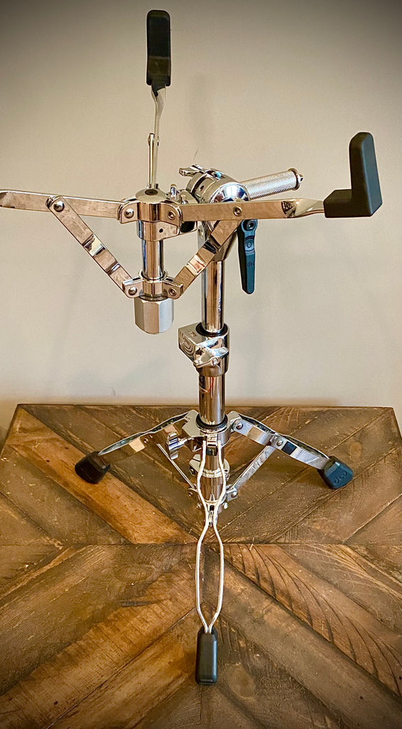 DW DWCP9300 Snare Stand – DrumPickers