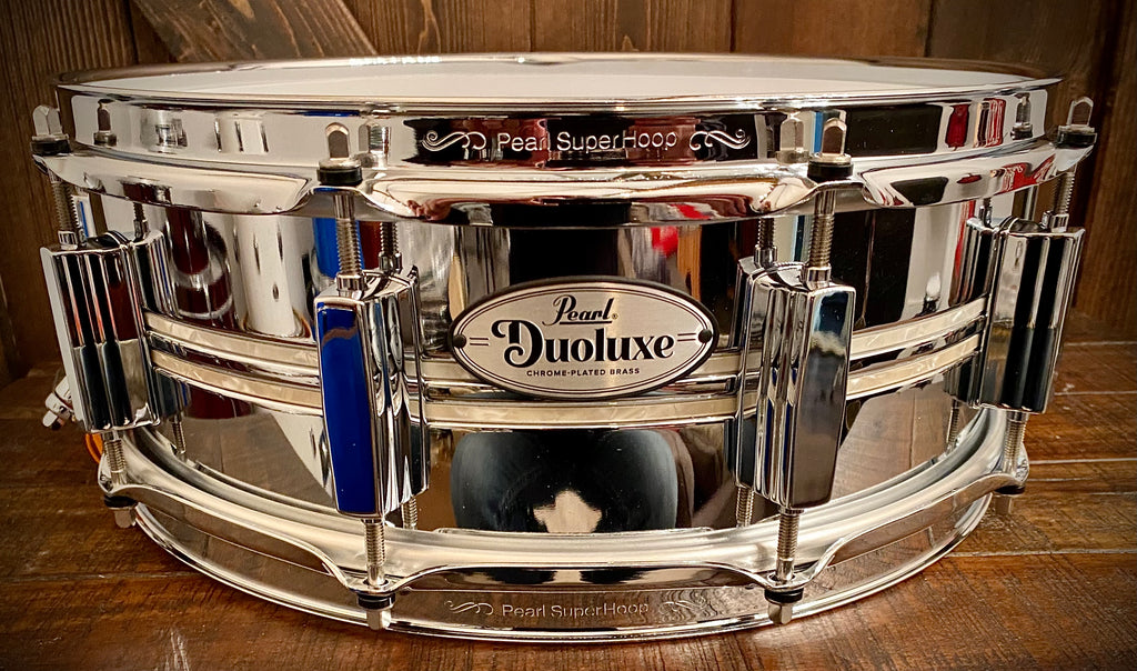 Pearl 14x5” Duoluxe Pearl Inlaid Chrome Over Brass Snare Drum – DrumPickers