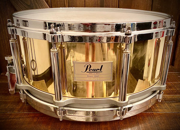 Pearl Free Floater Brass 14x6.5in Snare Drum for Sale in DONCASTER