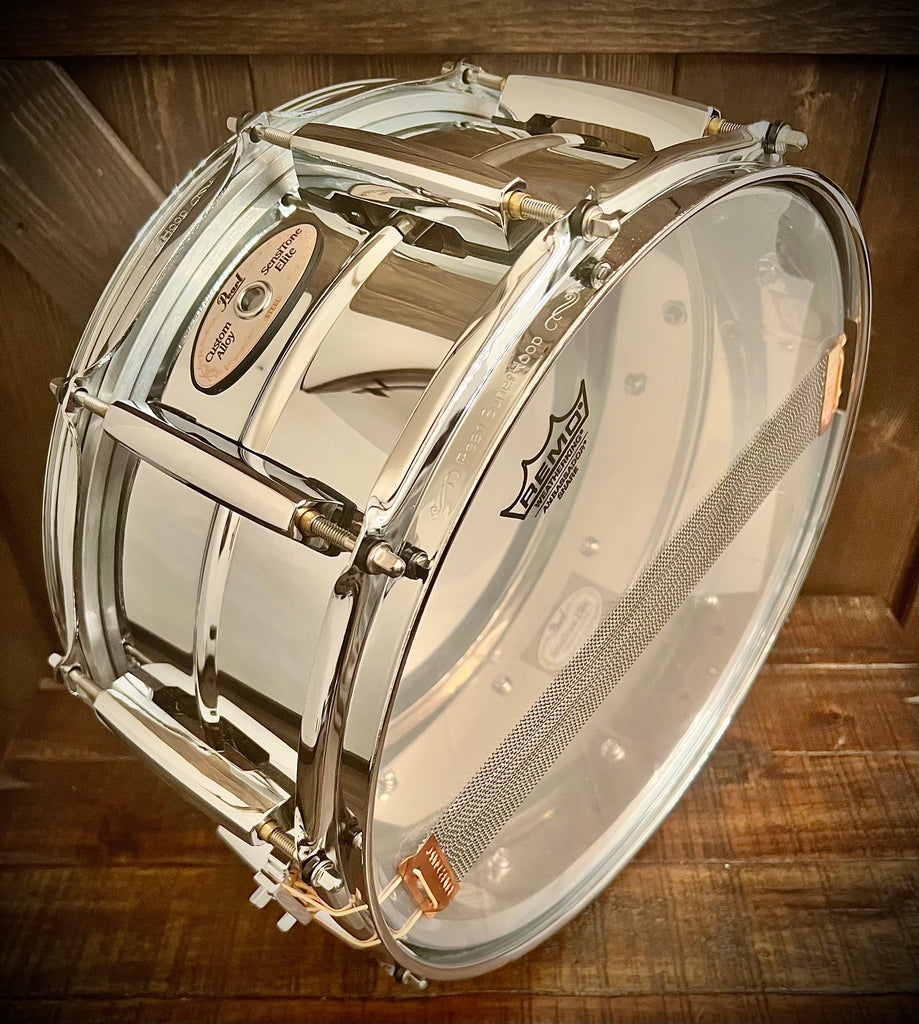 Pearl SensiTone Elite Snare 14x5 in Beaded Seamless Aluminium