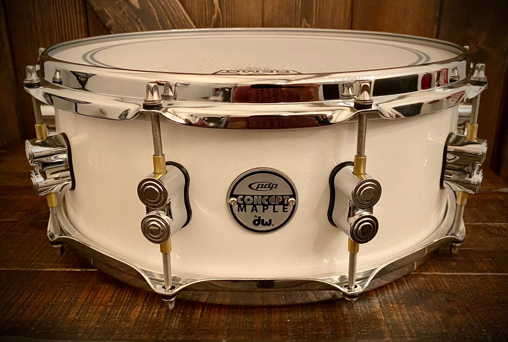 PDP (PDCM5514SSPW) 14x5.5” Concept Maple Snare Drum In Pearlescent